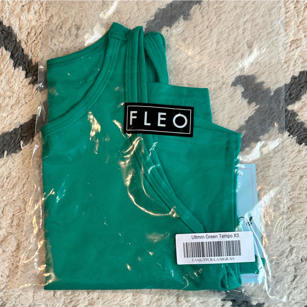 Fleo ultramarine green tempo